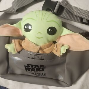 Star Wars Mandalorian Green Baby Yoda in Gray Carrier